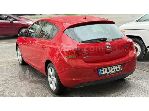 TEMİZ 2010 OTOMATİK VİTES 1.6 ENJOY ACTIVE ASTRA