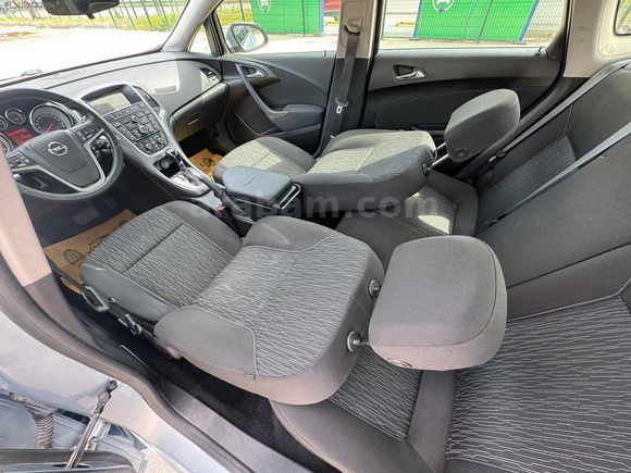 AUTO İFÖ'DEN 2017 ASTRA OTOMATİK HATASIZ DÜŞÜK KM