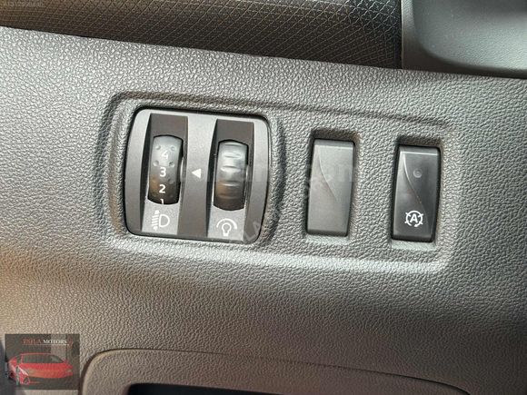 ESİLA MOTORS'DAN 2019 MODEL CLİO 1.5 DCI TOUCH 0.99 KREDİ ORANI