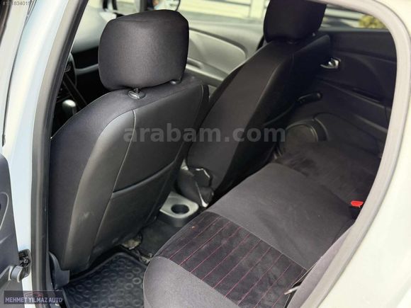 MEHMET YILMAZ AUTO'DAN HATASIZ BOYASIZ 127 KM'DE CLİO
