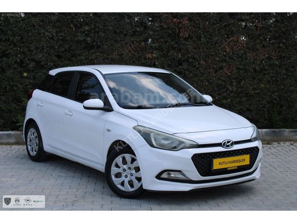 KUTLU KARDEŞLER'DEN 2017 HYUNDAİ İ20 1.4 CRDİ JUMP