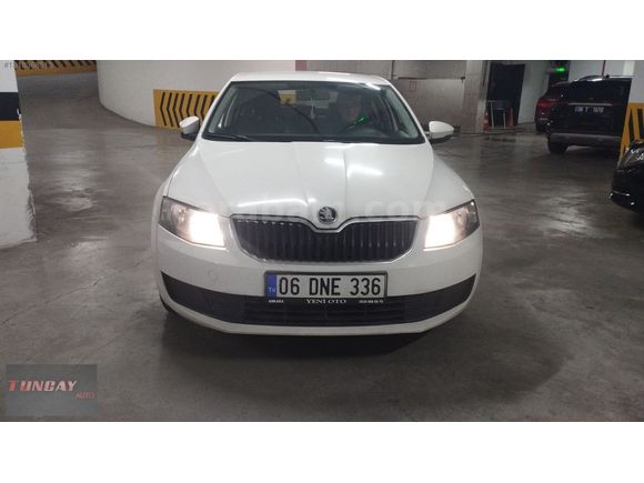 TUNCAY'DAN 2016 SKODA OCTAVİA 1.0 TSİ DEĞİŞENSİZ MANUEL