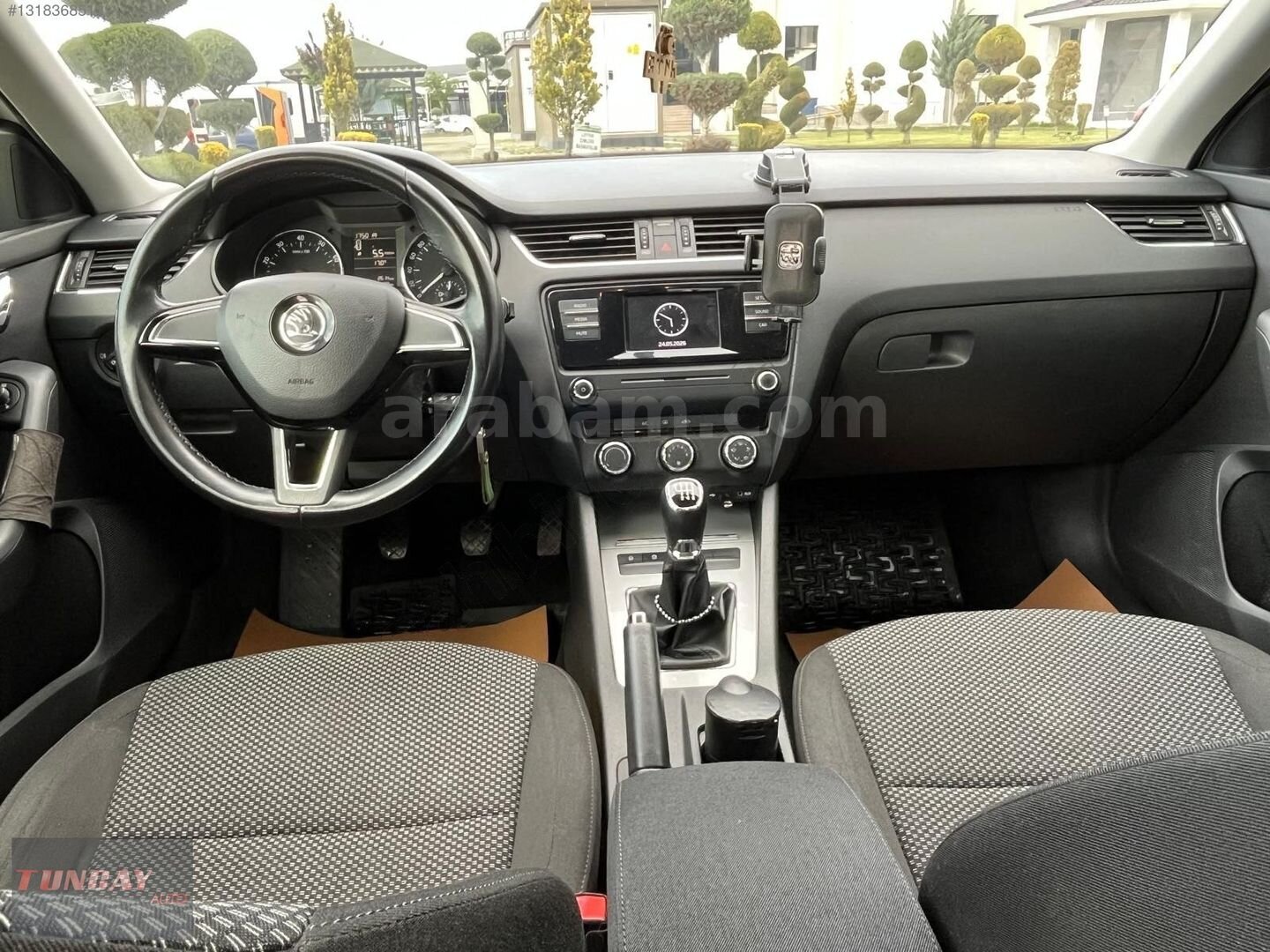 TUNCAY'DAN 2016 SKODA OCTAVİA 1.0 TSİ DEĞİŞENSİZ MANUEL 7