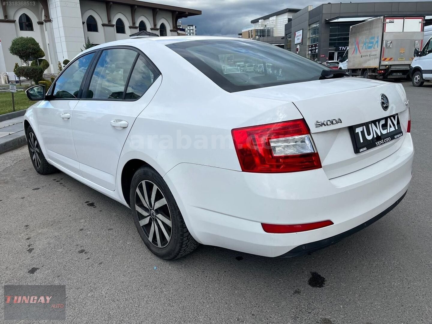 TUNCAY'DAN 2016 SKODA OCTAVİA 1.0 TSİ DEĞİŞENSİZ MANUEL 4