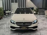 YÜKSEL KARDEŞLER E 180 EXCLUSİVE TABA DERİ AHŞAP GÖĞÜS CAM TAVAN