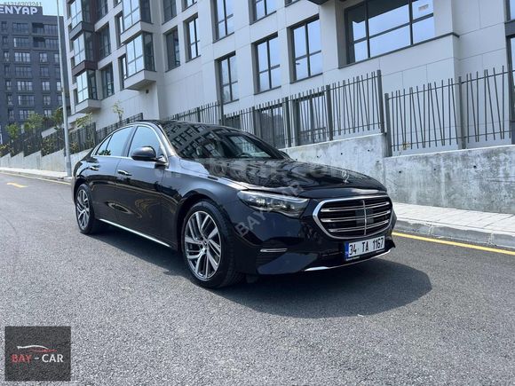 BAY-CAR'DAN HATASIZ BOYASIZ MERCEDES E180 EXCLUSİVE HBRİT BENZİN