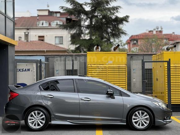 HATASIZ 2013 HONDA CIVIC ECO ELEGANCE DEĞİŞENSİZ PARÇA BOYALI