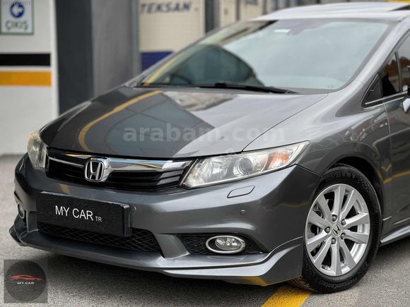 HATASIZ 2013 HONDA CIVIC ECO ELEGANCE DEĞİŞENSİZ PARÇA BOYALI