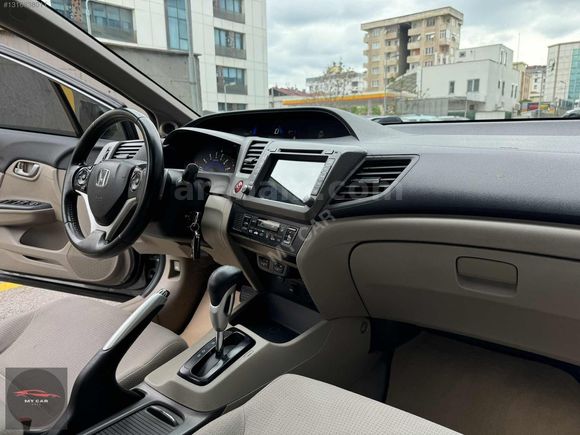 HATASIZ 2013 HONDA CIVIC ECO ELEGANCE DEĞİŞENSİZ PARÇA BOYALI
