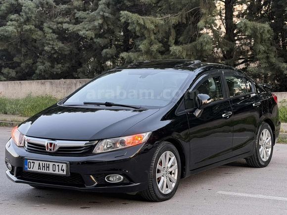 2012 HONDA CIVIC ECO ELEGANCE 142.000 KM SUNROOF 40.YIL OTOMATİK