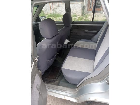 Sahibinden Kia Pride 1.3 DLX 2000 Model TAKAS OLUR, yeni muayeneli