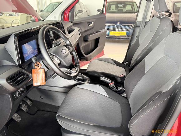 2024 FORD TOURNEO CORIER 1.5 ECOBLUE TİTANİUM
