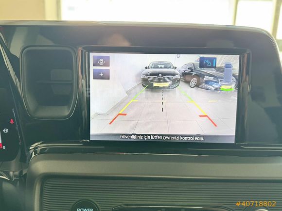 2024 FORD TOURNEO CORIER 1.5 ECOBLUE TİTANİUM