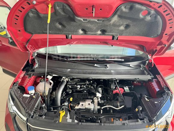 2024 FORD TOURNEO CORIER 1.5 ECOBLUE TİTANİUM