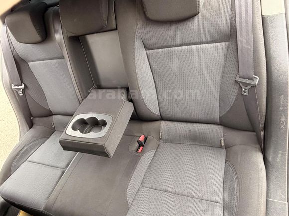 Sahibinden Renault Laguna 1.6 Expression 2010 Model