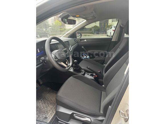 2023 temiz polo 35.400 km  