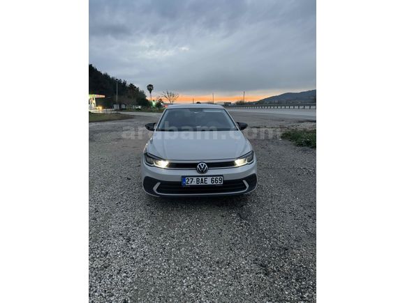 2023 temiz polo 35.400 km  