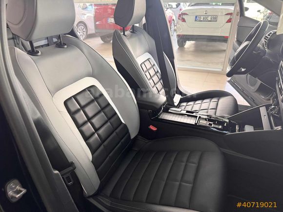 2025 CİTROEN C4 X 1.2 MAX BOYASIZ CAM TAVAN KOLTUK ISITMA