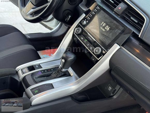 PEHLİVAN'DAN 88*** KMDE OTOMATİK+ LPG 2020 HONDA CİVİC