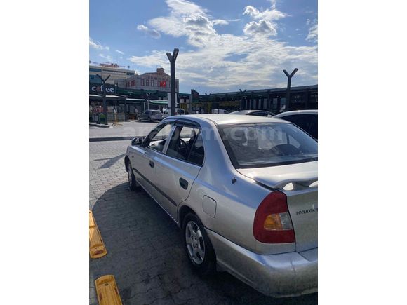 Sahibinden Hyundai Accent 1.3 LX 2001 Model 