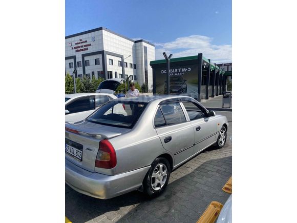 Sahibinden Hyundai Accent 1.3 LX 2001 Model 
