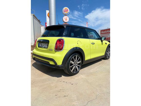 Galeriden Mini Cooper 1.5 Iconic 2023 Model Antalya