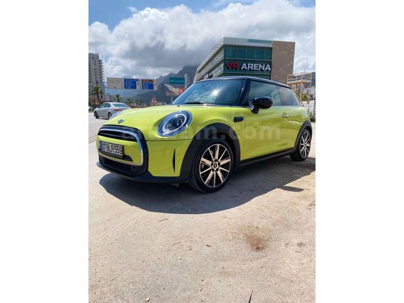 Galeriden Mini Cooper 1.5 Iconic 2023 Model Antalya