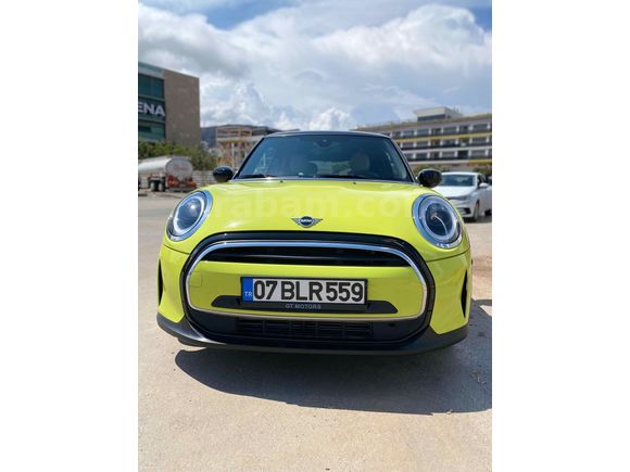 Galeriden Mini Cooper 1.5 Iconic 2023 Model Antalya