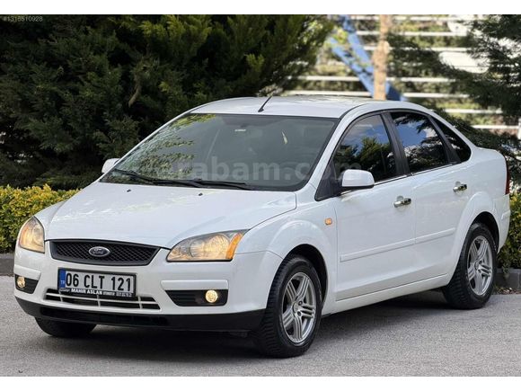 EMSALSİZ HATASIZ 110 LUK FORD FOCUS EKSPER FOTODA