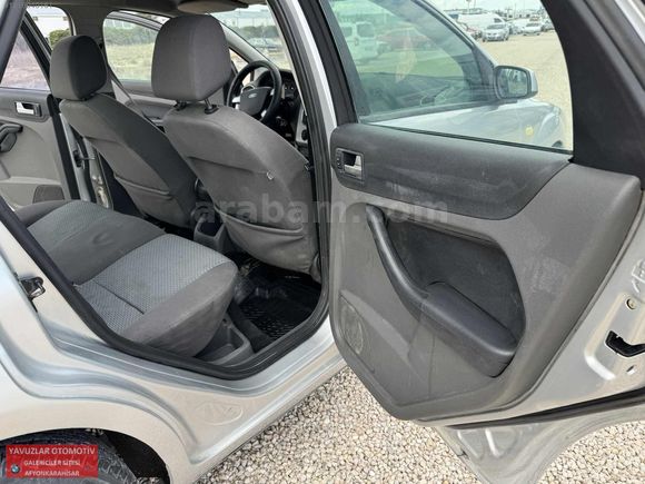 FORD FOCUS 1.6 DİZEL TREND PAKET MANUEL