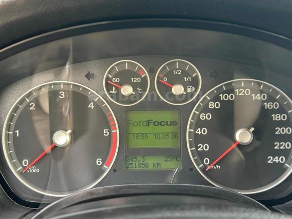 FORD FOCUS DİZEL OTOMATİK