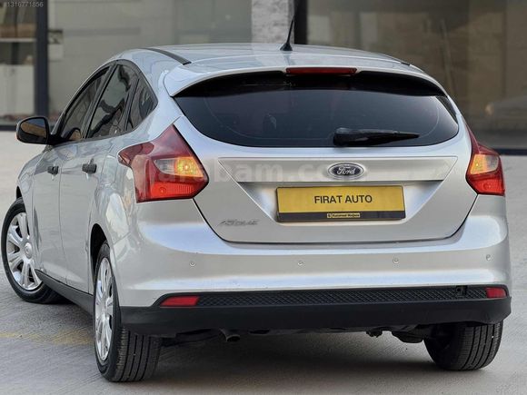 2012 FORD FOCUS 1.6TDCİ DEĞİŞENSİZ EMSALSİZ TEMİZLİKTE