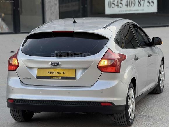 2012 FORD FOCUS 1.6TDCİ DEĞİŞENSİZ EMSALSİZ TEMİZLİKTE