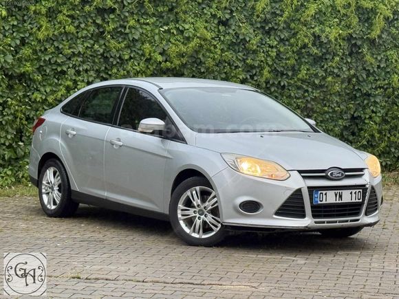 2013 MODEL HATASIZ BOYASIZ 1.6 TDCİ FORD FOCUS