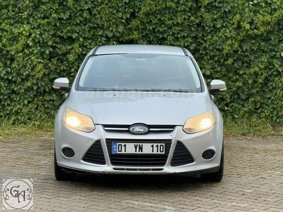 2013 MODEL HATASIZ BOYASIZ 1.6 TDCİ FORD FOCUS