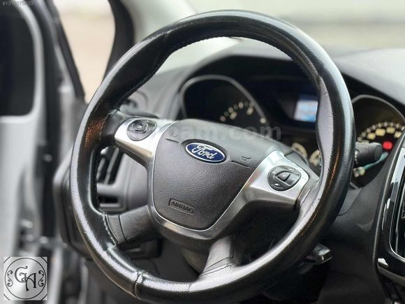 2013 MODEL HATASIZ BOYASIZ 1.6 TDCİ FORD FOCUS