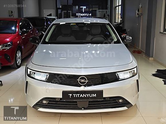 TİTANYUM OTOMOTİV 2023 ASTRA 1.2 TURBO MANUEL 35 BİN KM