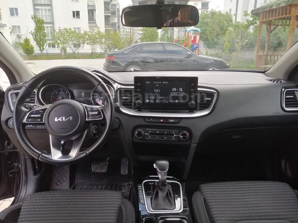 Sahibinden Kia Ceed 1.6 CRDi Cool 2022 Model
