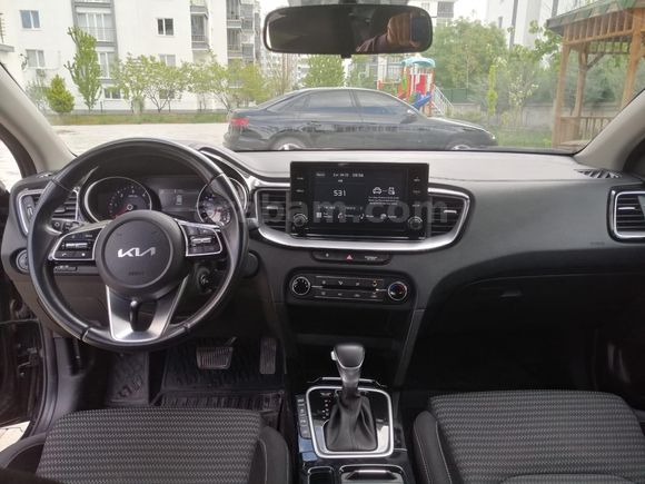 Sahibinden Kia Ceed 1.6 CRDi Cool 2022 Model