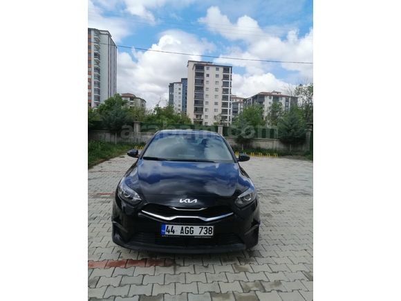 Sahibinden Kia Ceed 1.6 CRDi Cool 2022 Model