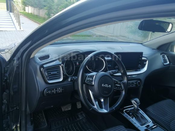 Sahibinden Kia Ceed 1.6 CRDi Cool 2022 Model