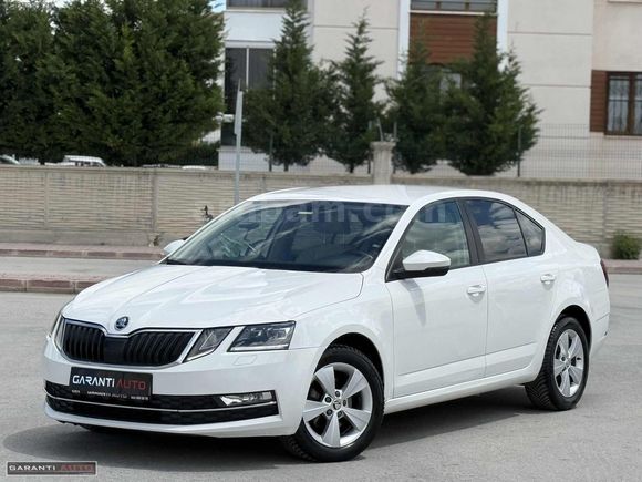 GARANTİ AUTO 2017 SKODA OCTAVİA 1.6TDI DSG STYLE 195.000KM