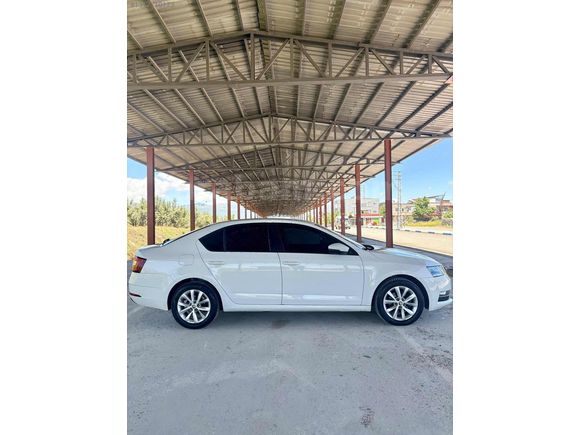 2018 OCTAVİA 1.6 HATASIZ EMSALSİZ