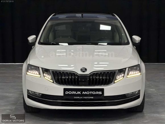 2017 HATASIZ OCTAVIA STYLE CAM TAVAN/LED FAR/ 130.000KM