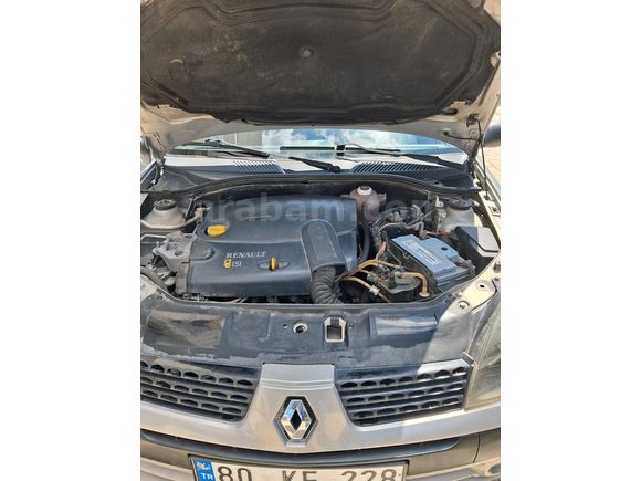 Degisensiz Renault Clio 1.5 dCi Alize