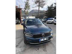 Sahibinden Volkswagen Tiguan 1.5 TSI Life 2022 Model  56.000 km Mavi