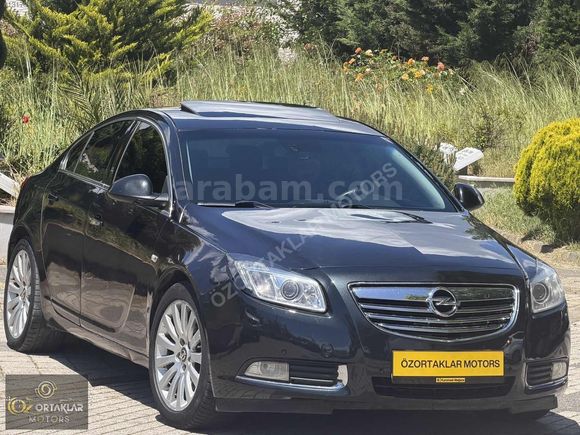 ÖZORTAKLAR'DAN INSİGNİA SUNROOF OTOMATİK DÜŞÜK KM TAM DONANIM