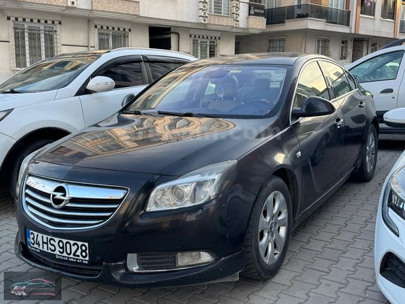4K MOTORS'DAN 2012 MODEL OPEL İNSİGNİA 2.0 CDTİ COSMO
