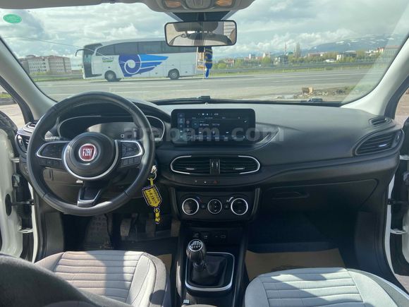 Sahibinden Fiat Egea Cross 1.4 Fire Lounge 2021 Model 