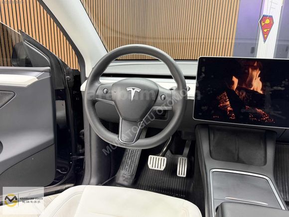 MURATOĞLU__2023 TESLA MODEL Y PERFORMANCE 4ÇEKER 534HP BOYASIZ
